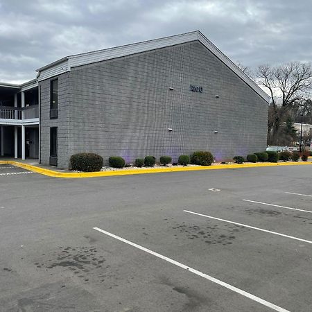 Brookwood Inn Σάρλοτ Εξωτερικό φωτογραφία