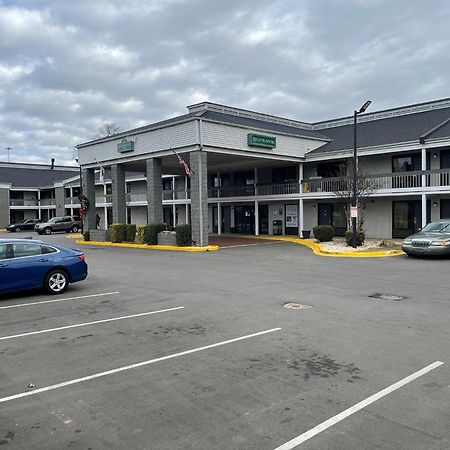 Brookwood Inn Σάρλοτ Εξωτερικό φωτογραφία