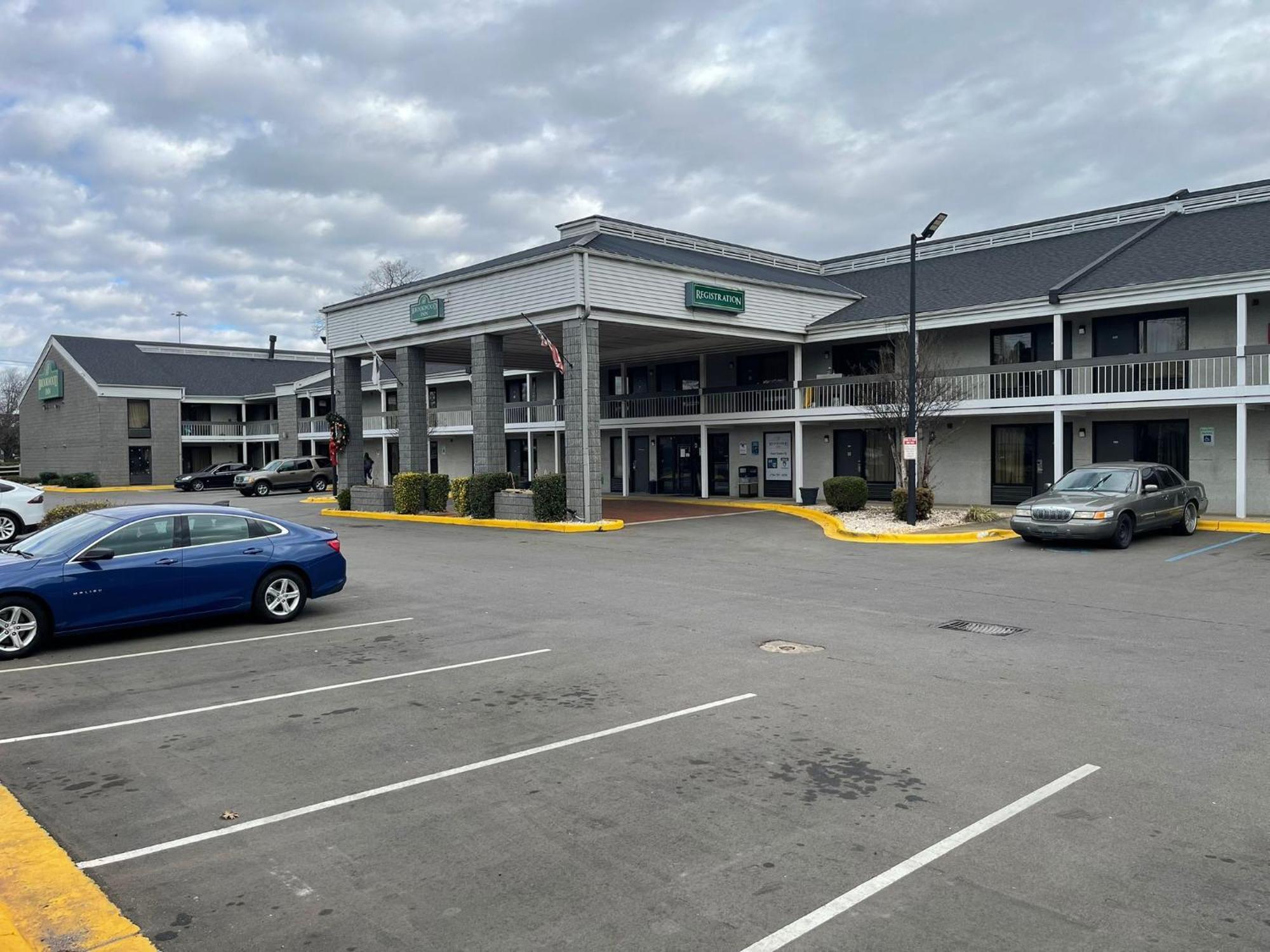 Brookwood Inn Σάρλοτ Εξωτερικό φωτογραφία